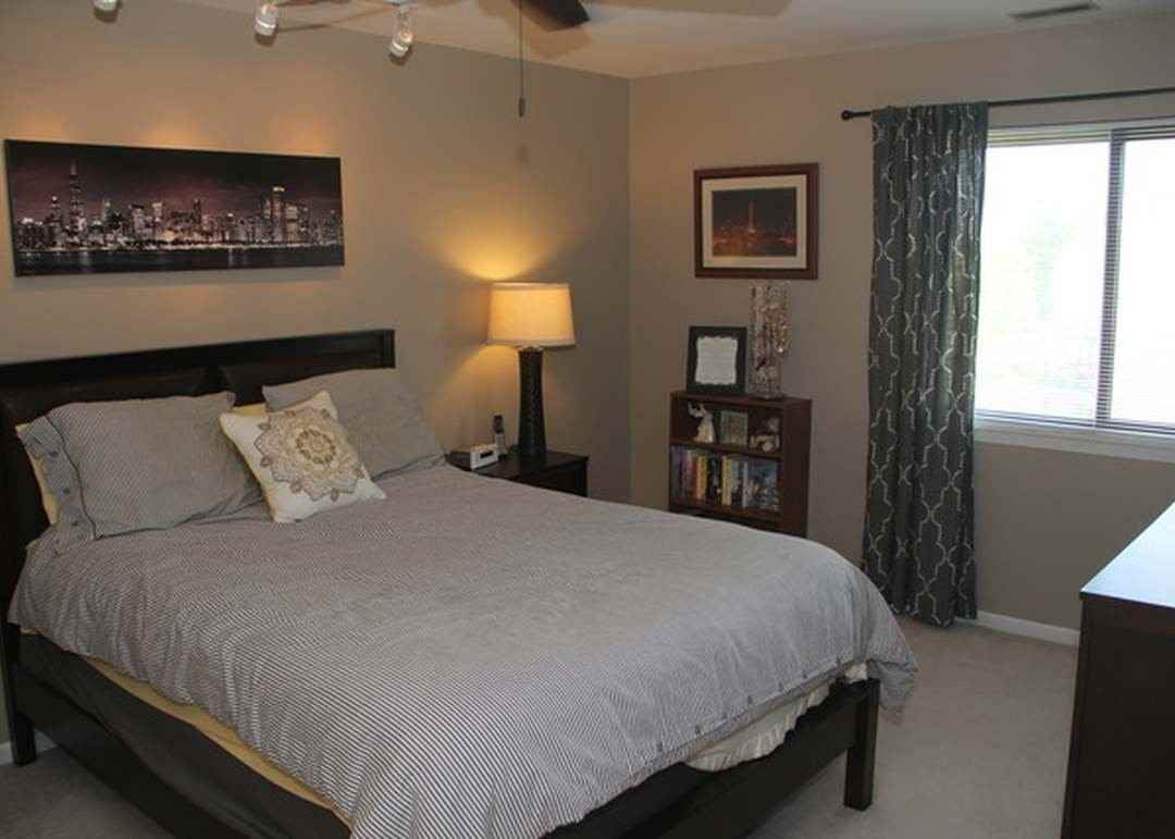 965 Manchester Cir - Photo 5 of 7