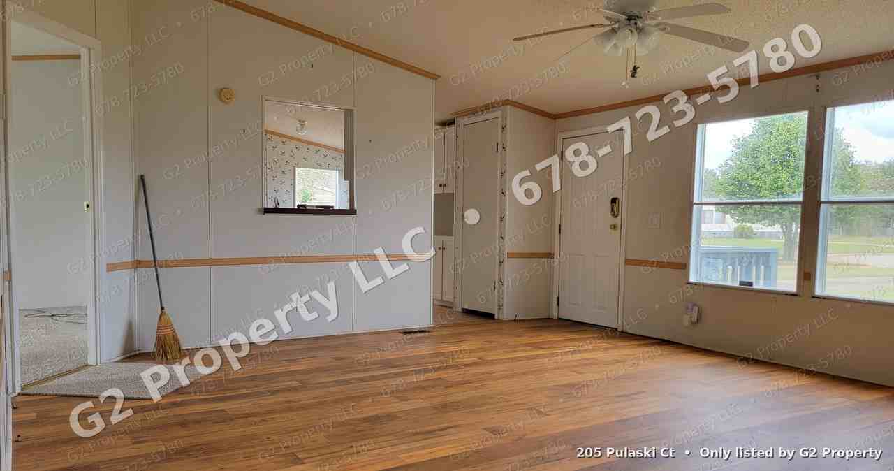 205 Pulaski Ct #1 - Photo 5 of 19
