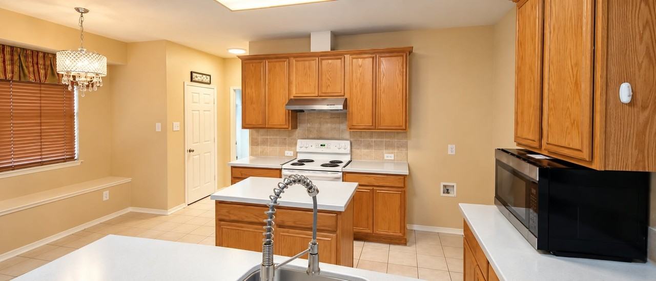 3416 Sugar Pine Dr - Photo 4 of 12
