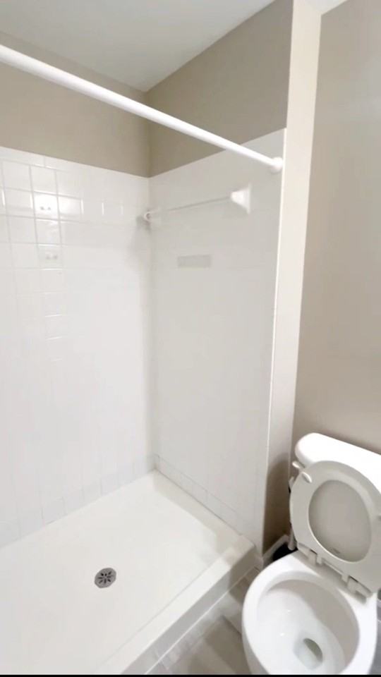 4942 Marshlake Ln - Photo 4 of 6