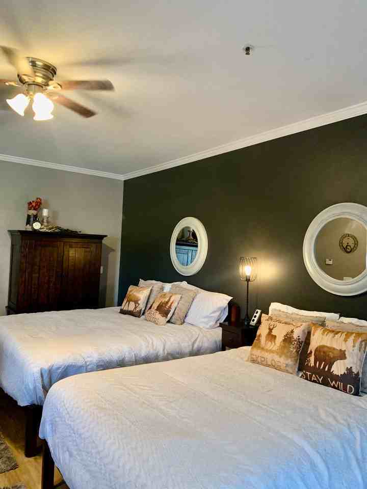 350 Fairway Dr - Photo 3 of 10