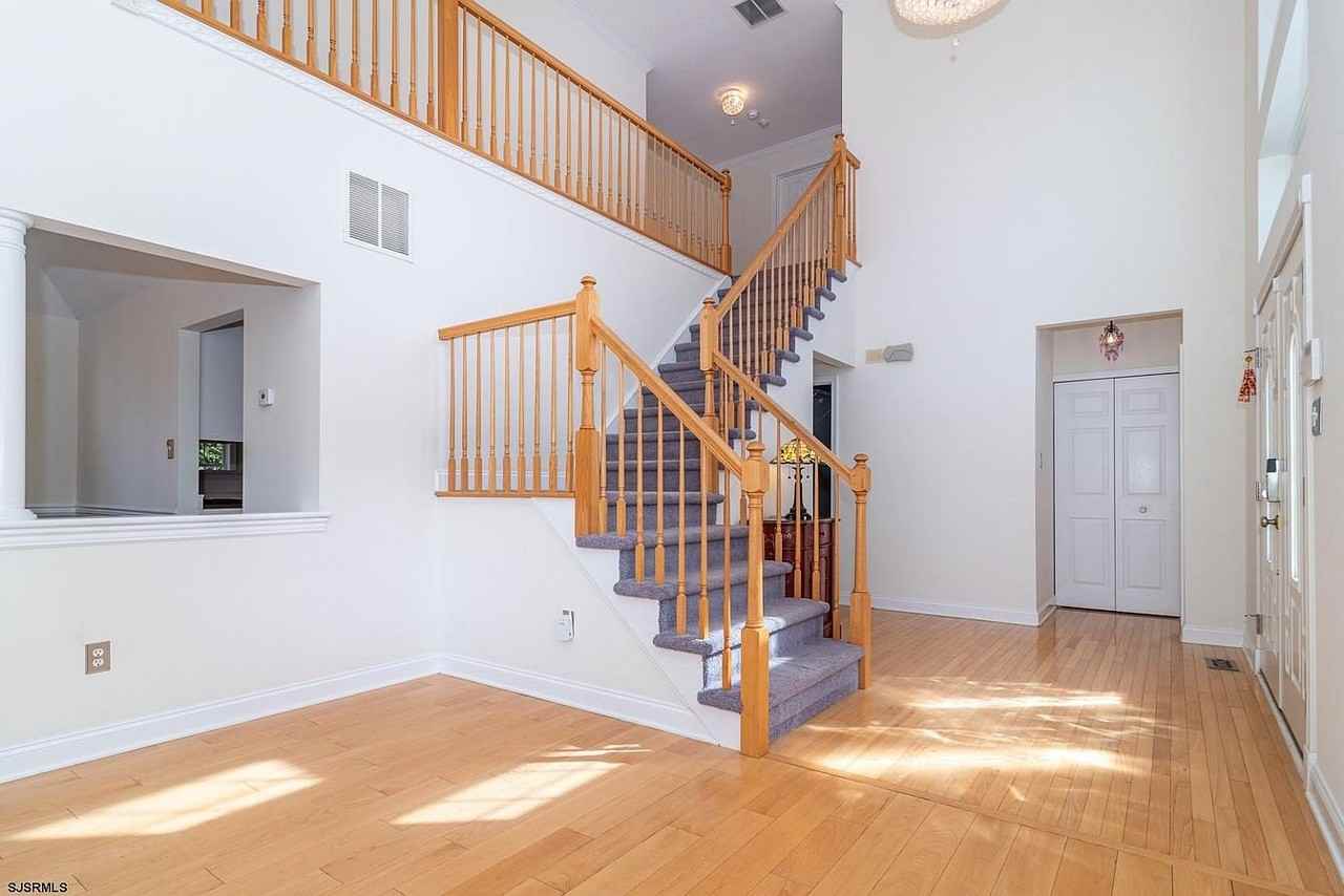 30 Daisy Dr - Photo 4 of 18