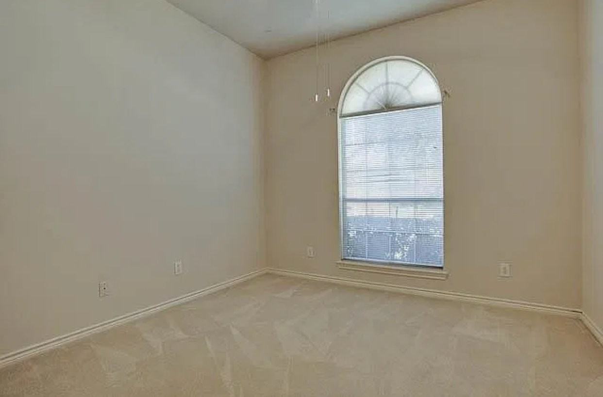 3908 Walnut Grove Ln #2 - Photo 4 of 13
