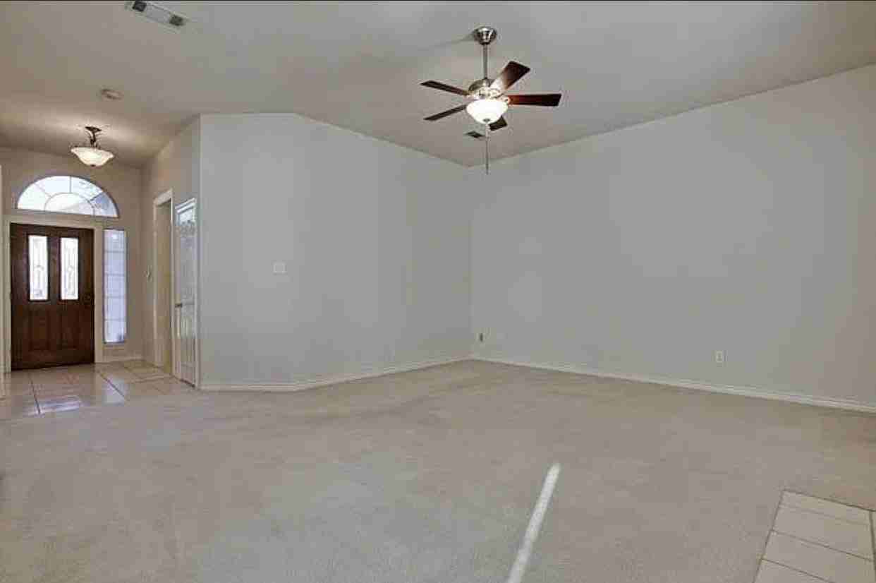 3908 Walnut Grove Ln #2 - Photo 6 of 13