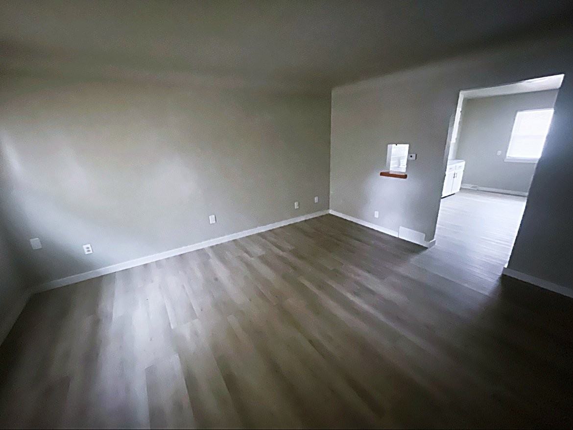 304 Hazel St #A - Photo 4 of 9