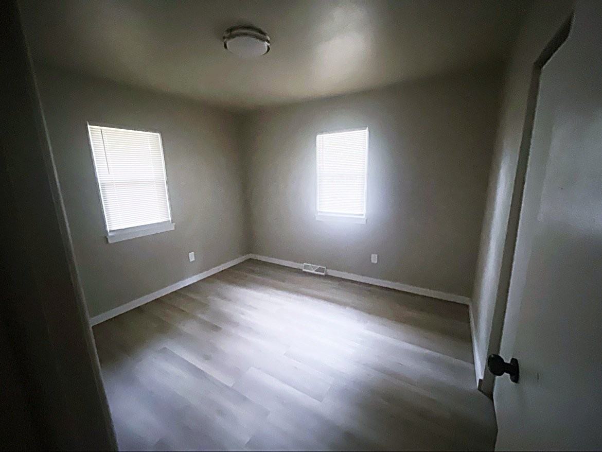 304 Hazel St #A - Photo 6 of 9