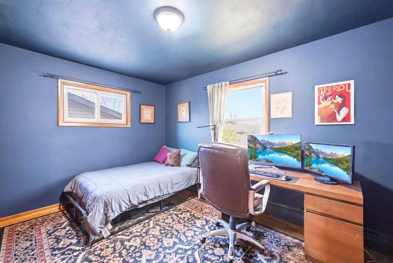182 Faye St - Photo 6 of 20
