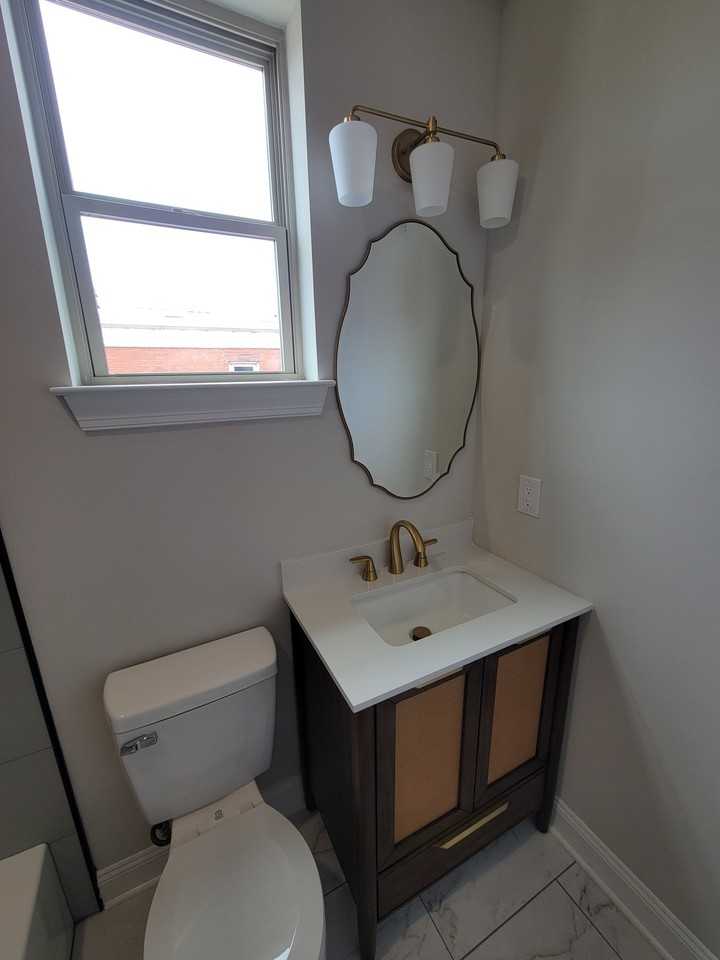 1831 S 22nd St - Photo 7 of 11