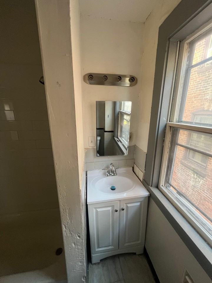 36 Mclellan St #2 - Photo 2 of 9