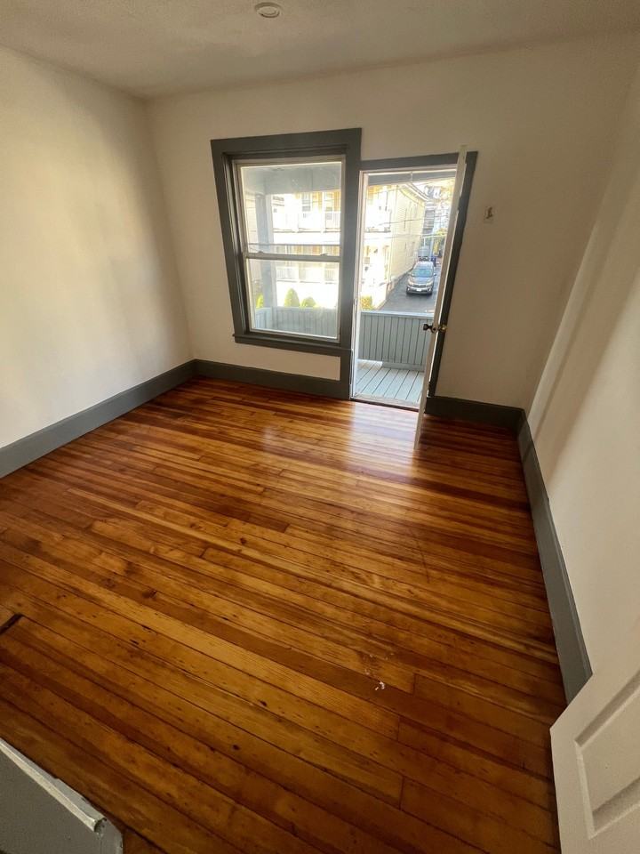 36 Mclellan St #2 - Photo 4 of 9