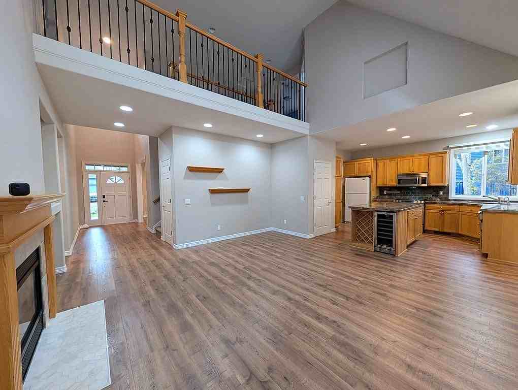 12150 Sw Sheldrake Way - Photo 4 of 19
