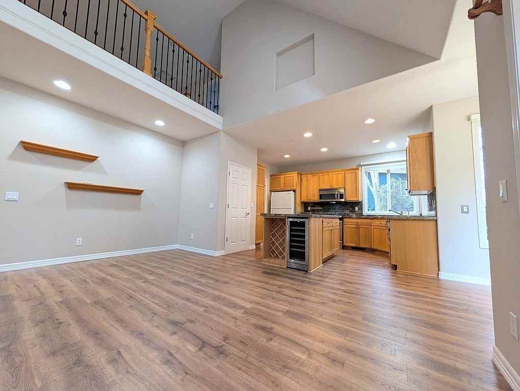 12150 Sw Sheldrake Way - Photo 7 of 19
