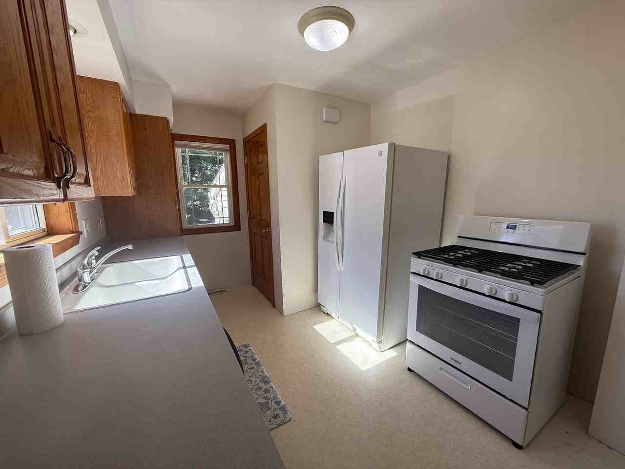 262 River St #1 - Photo 7 of 20