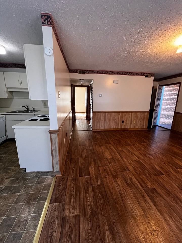 154 Kentuck Rd #41 - Photo 2 of 7
