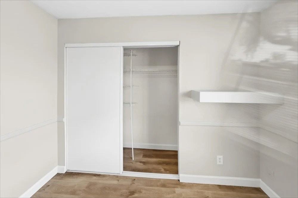 3069 N 87th Ave - Photo 5 of 14