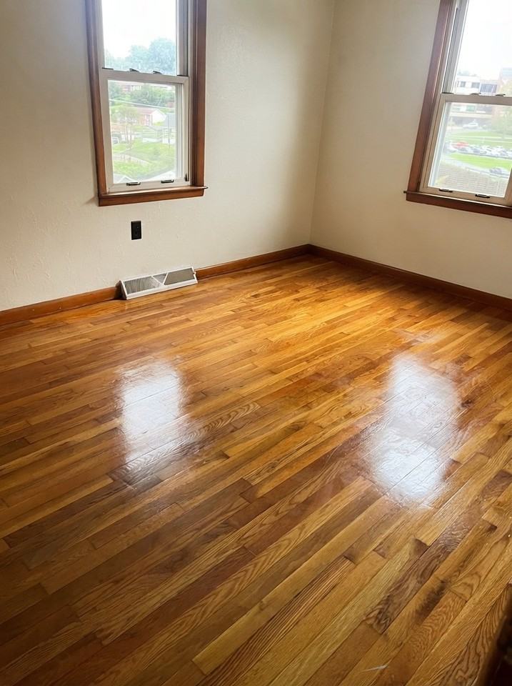 1041 Westview Dr - Photo 6 of 7