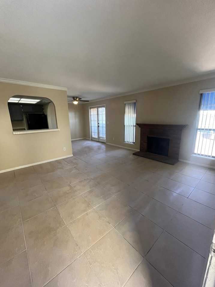 6113 W Oakey Blvd #A