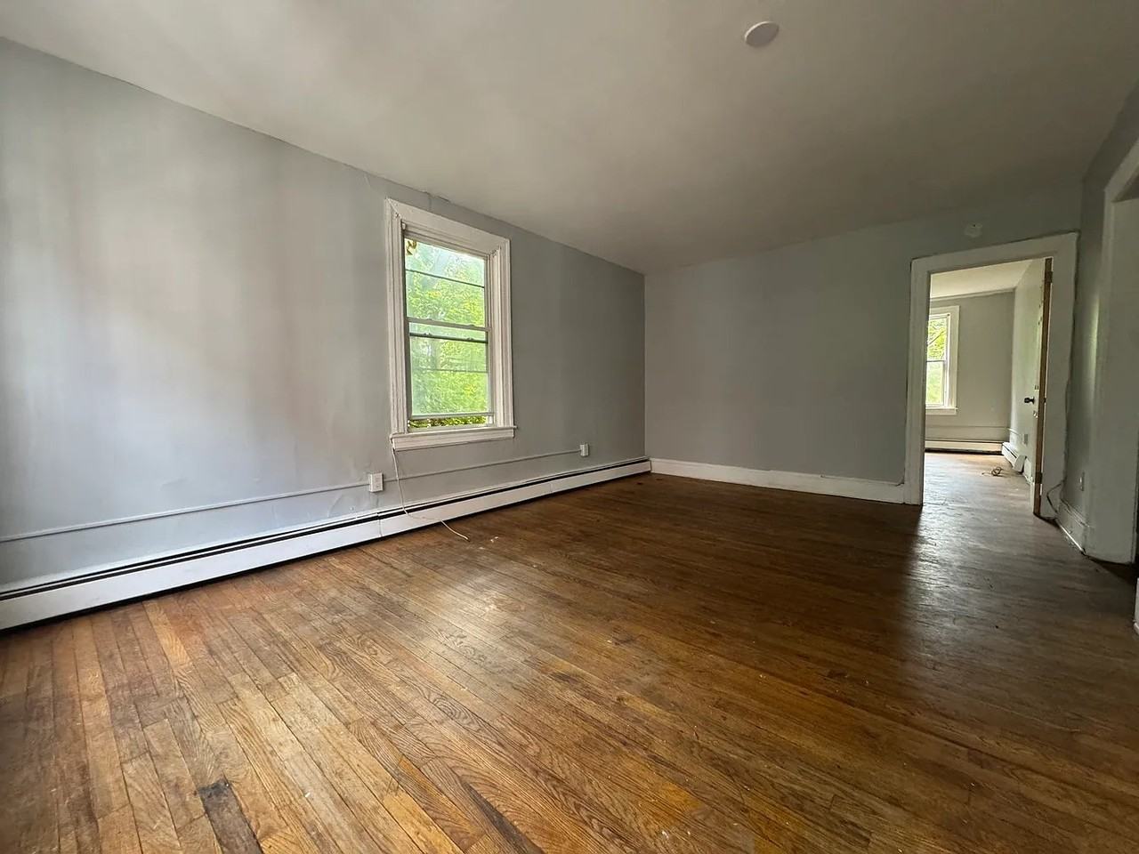 216 S Marshall St #1 - Photo 6 of 7