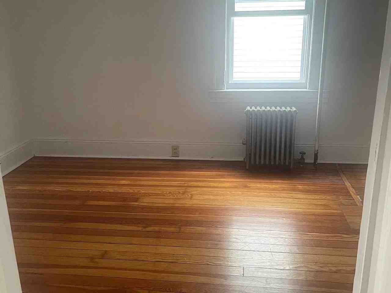167 W 2nd St #2 - Photo 3 of 6