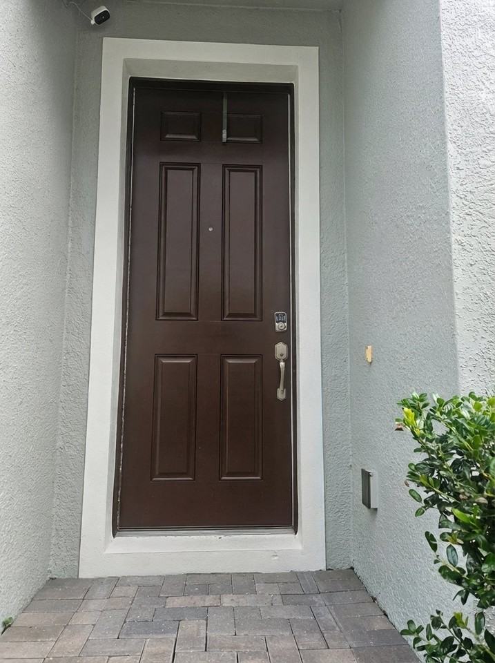4839 Cliveden Loop - Photo 2 of 18