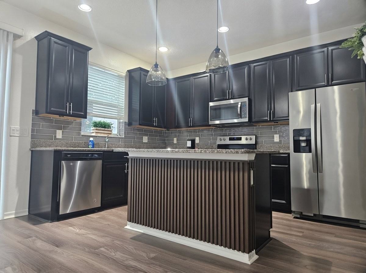 4839 Cliveden Loop - Photo 3 of 18