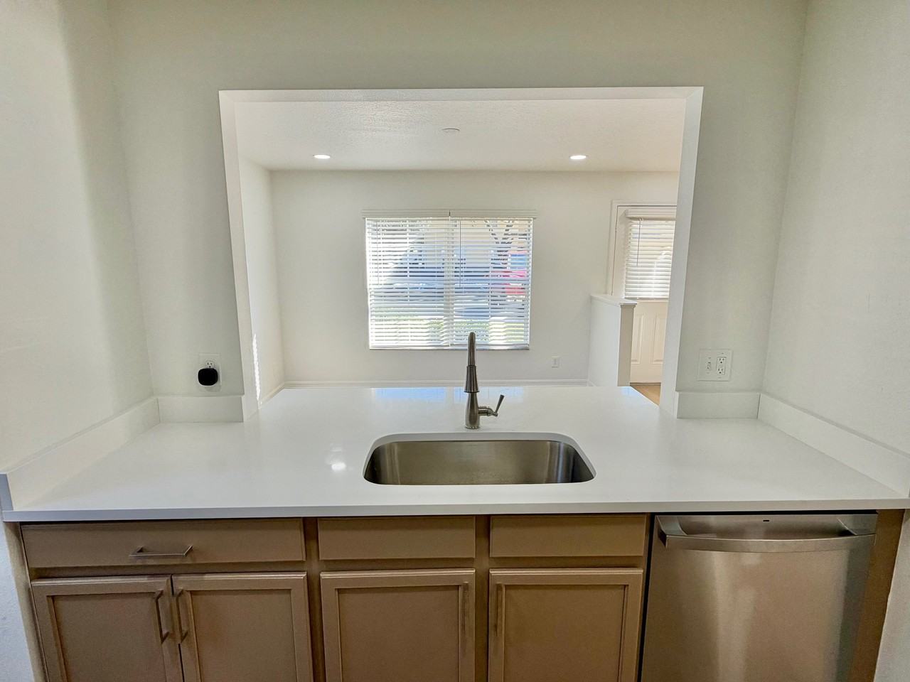 3444 Dragon View Ct - Photo 6 of 20