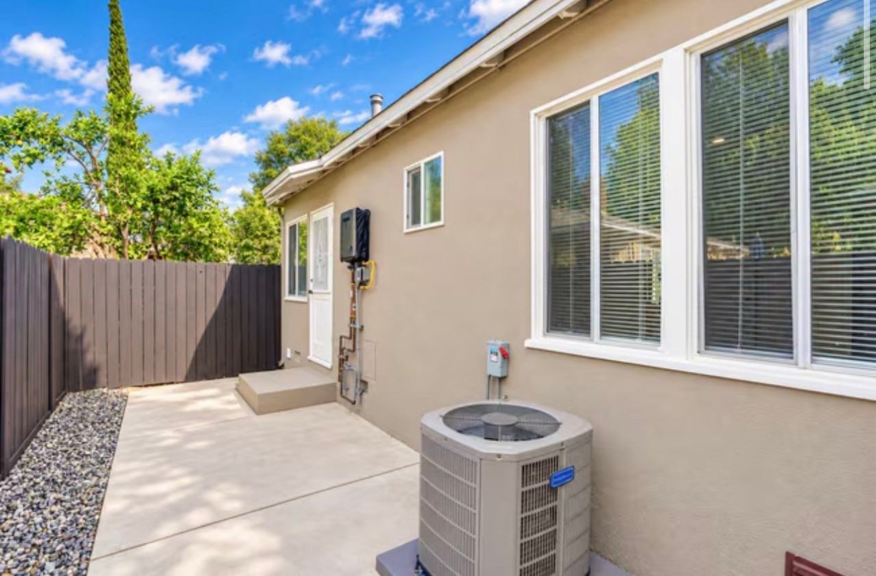 4244 Tujunga Ave #4244-5 - Photo 7 of 19
