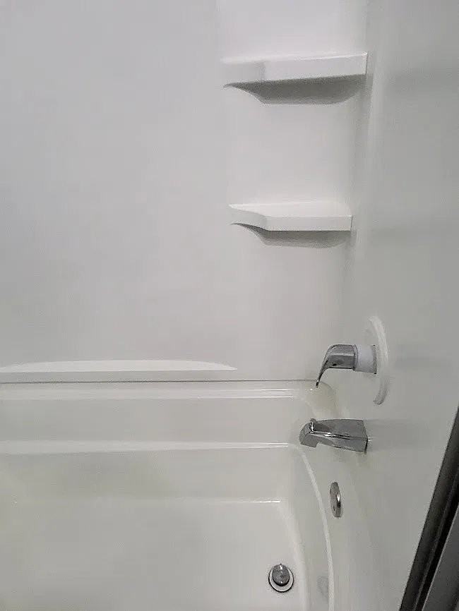 721 W 4th St - Photo 5 of 19