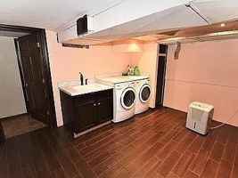 featured image of 9248 Wadsworth Rd