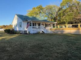 featured image of 2565 Lewisburg Pike