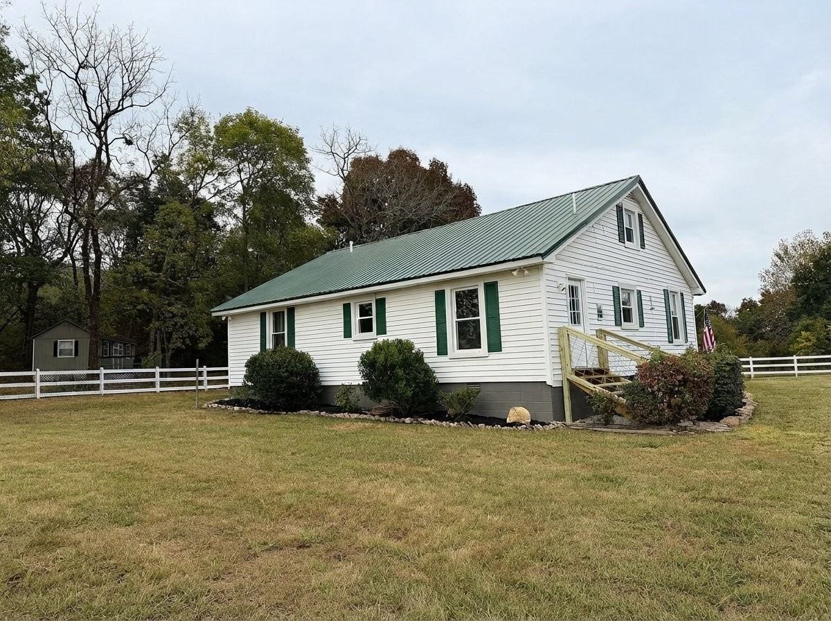 2565 Lewisburg Pike - Photo 2 of 13