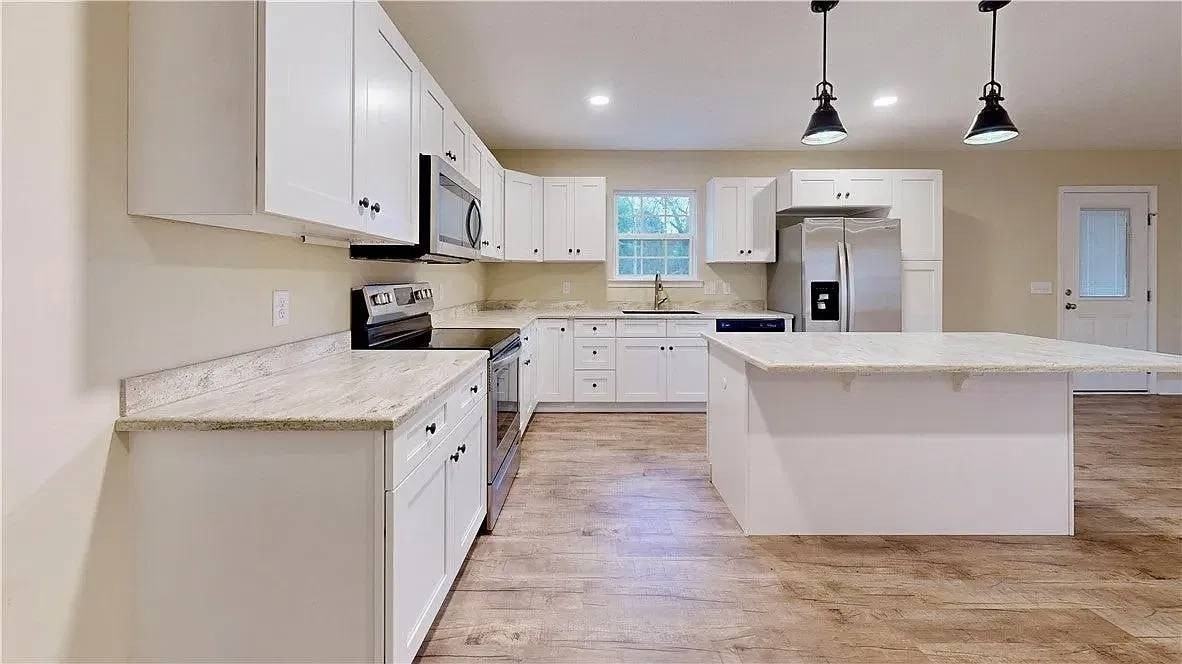 4756 Otter Creek Cir - Photo 7 of 20
