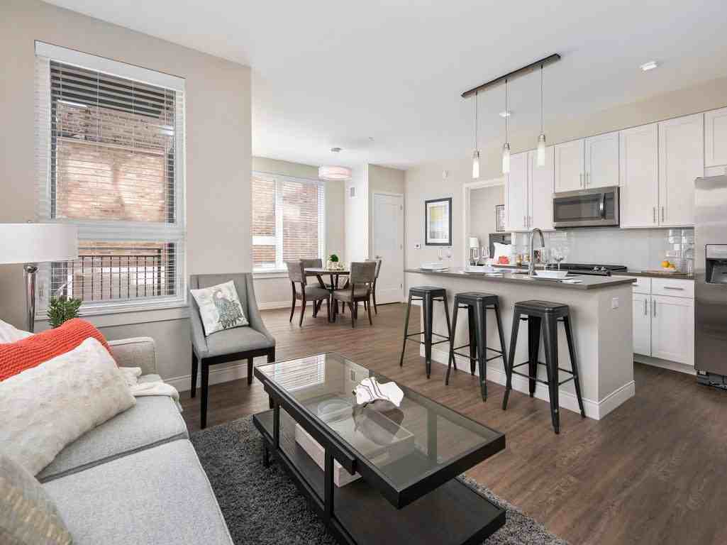 1122 Westgate St #903 - Photo 2 of 11