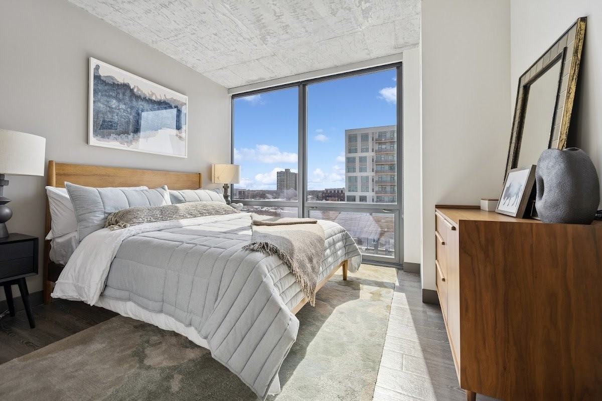 1122 Westgate St #903 - Photo 4 of 11