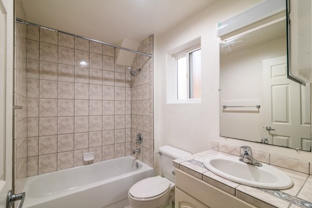 2905 India St - Photo 4 of 19