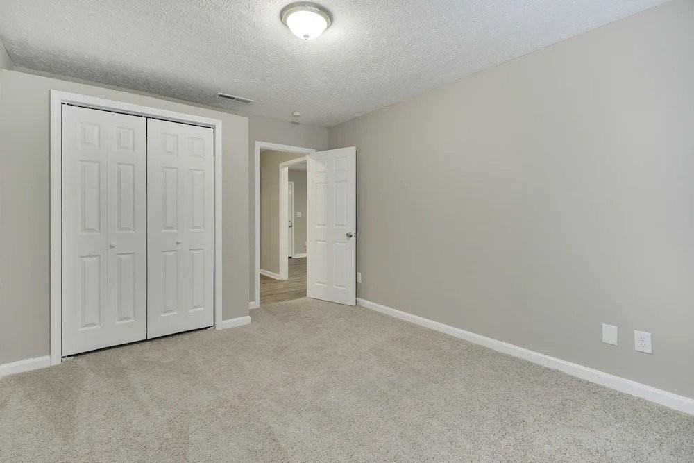 2060 Claude St Nw - Photo 2 of 10