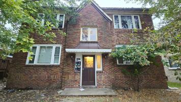 featured image of 2422 Benderwirt Ave