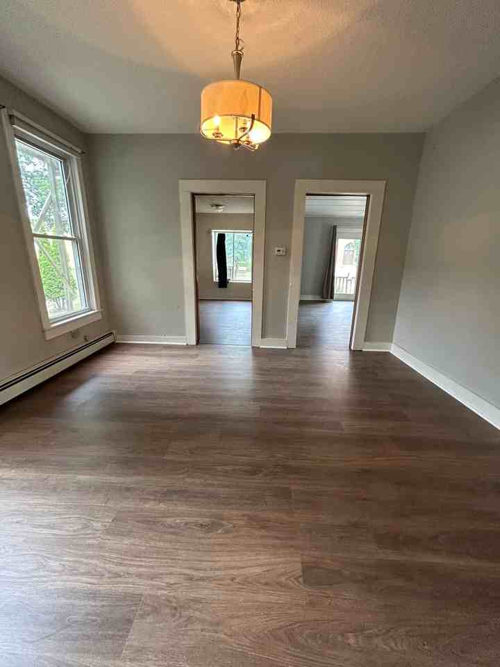 409 West Ave S - Photo 4 of 15