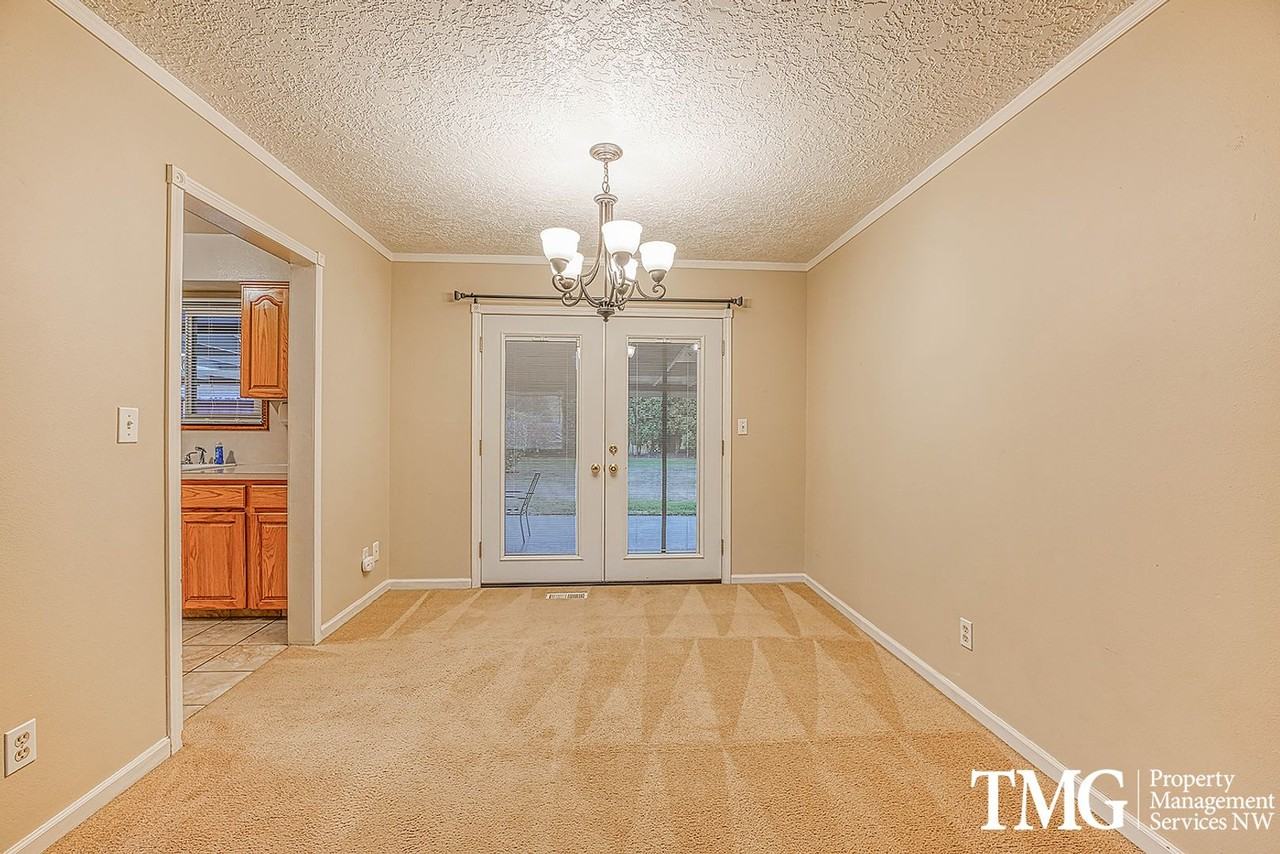 2832 E 1st Ave - Photo 6 of 35