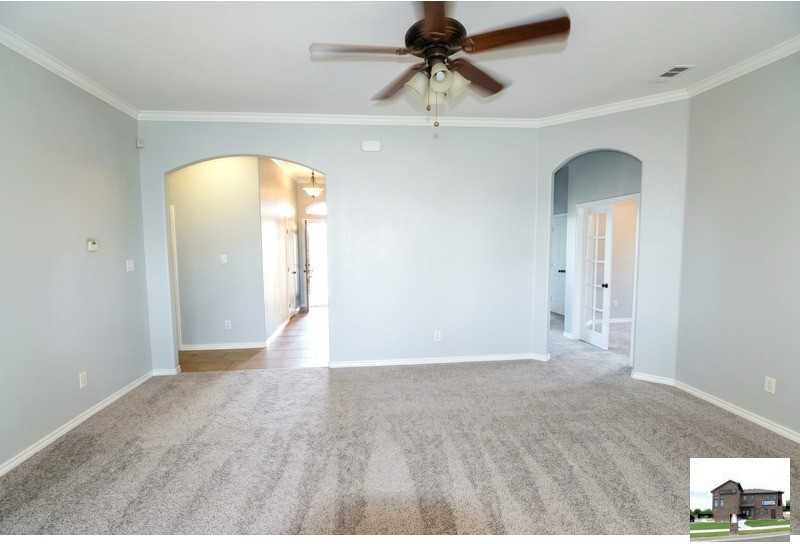 1903 Coy Dr - Photo 4 of 49