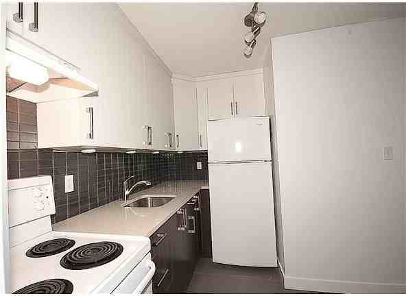 340 14 Ave Sw - Photo 4 of 8