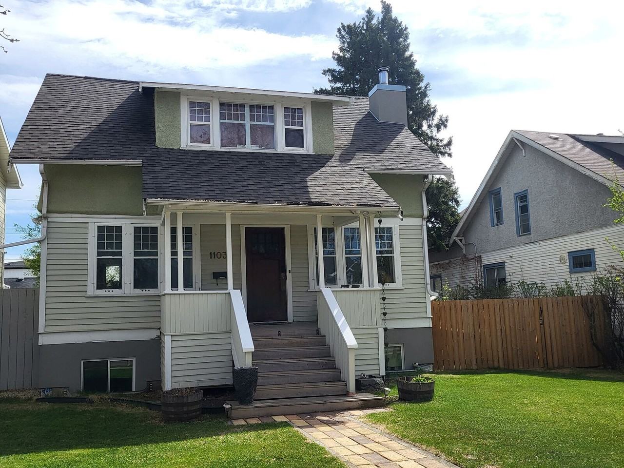 11033 123 St Nw - Photo 2 of 47