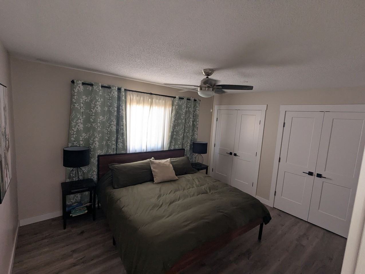 8701 95 Ave - Photo 5 of 9