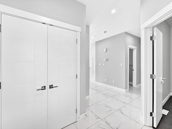 3519 46 Ave - Photo 3 of 20