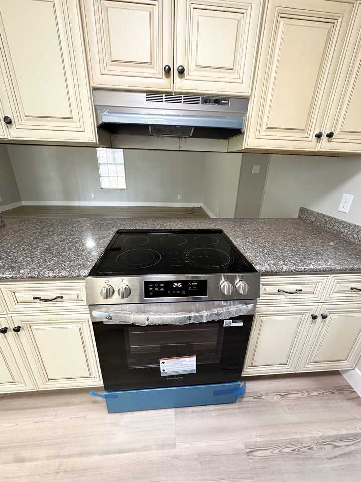 104 Dianne St #NA - Photo 2 of 14