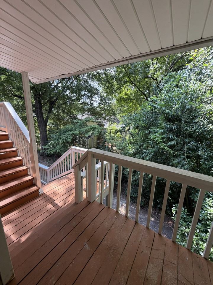 204 Dry Ave #H - Photo 3 of 31