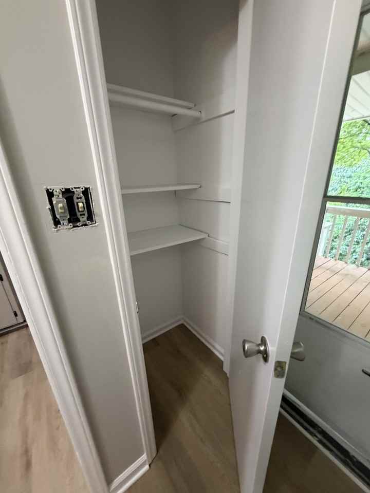 204 Dry Ave #H - Photo 5 of 31