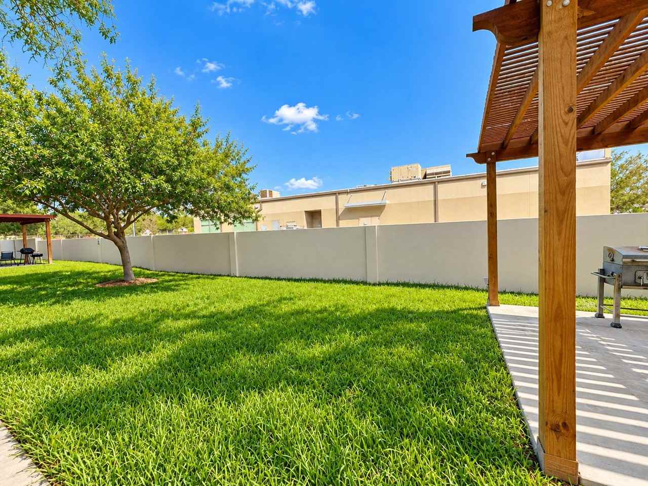 Keeton Ave #3 - Photo 3 of 19
