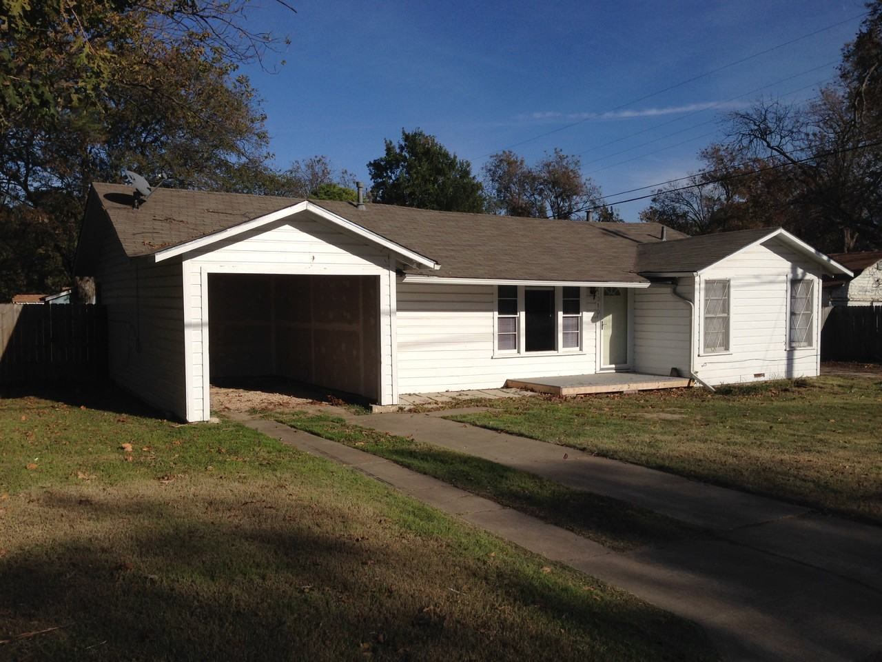1310 N Buffalo Ave #NA - Photo 2 of 14