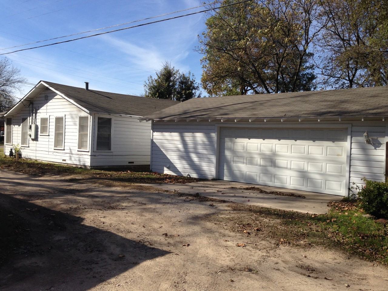 1310 N Buffalo Ave #NA - Photo 4 of 14